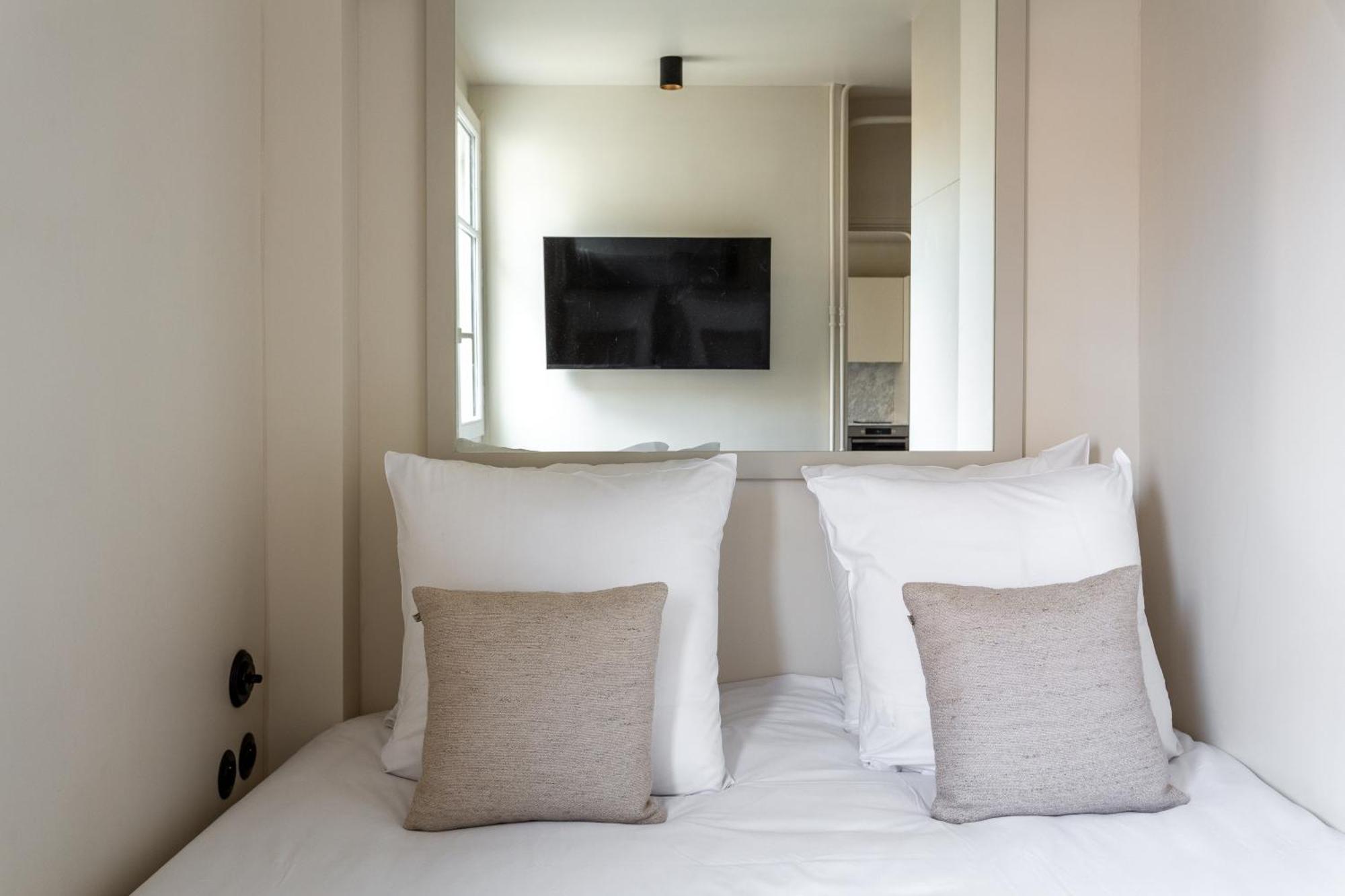 The Carla Suite Eiffel Tower View Paris Ngoại thất bức ảnh